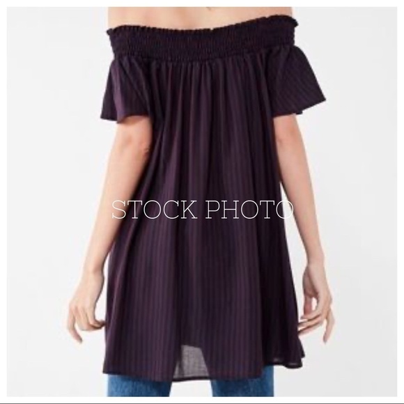 COOPERATIVE OTS Flutter Sleeve Dress in Wine/Navy - Picture 2 of 7